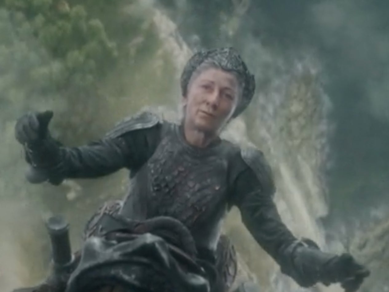 Rhaenys (Eve Best) succumbs to her fate in “House of the Dragon”