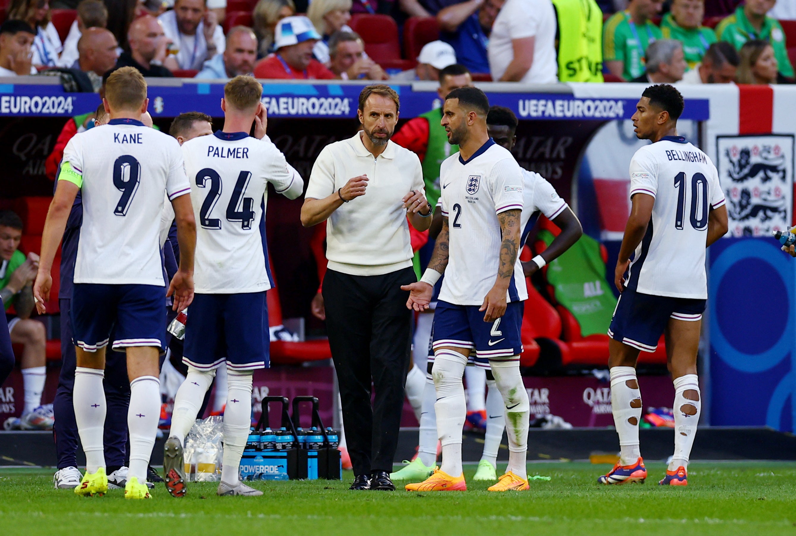 Southgate dishes out his tactical instructions