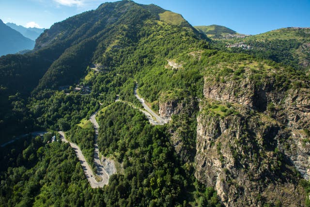 <p>The climb to Alpe d’Huez is challenging for even the best cyclists in the world, but an e-bike makes it more accessible</p>
