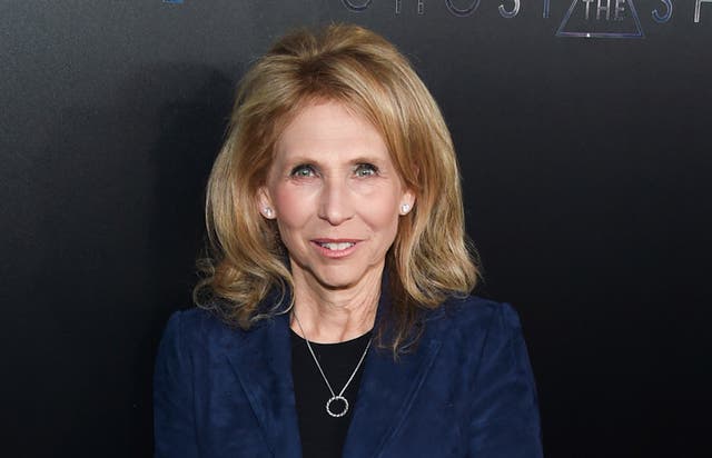 <p>Paramount controlling shareholder Shari Redstone has pushed ‘60 Minutes’ to hold back critical reports on Donald Trump. The show is not bending to her will.</p>