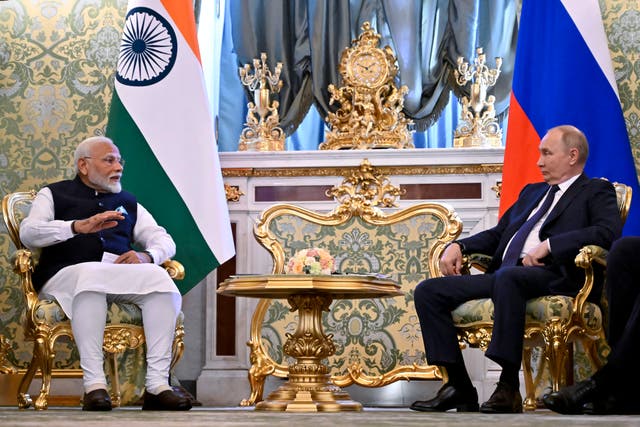<p>Russia India</p>