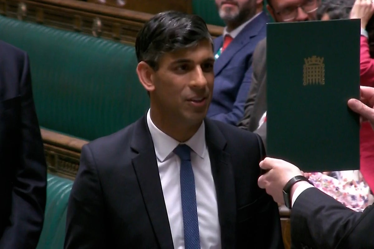 Rishi Sunak was gracious in defeat – the Conservatives should keep him on as leader