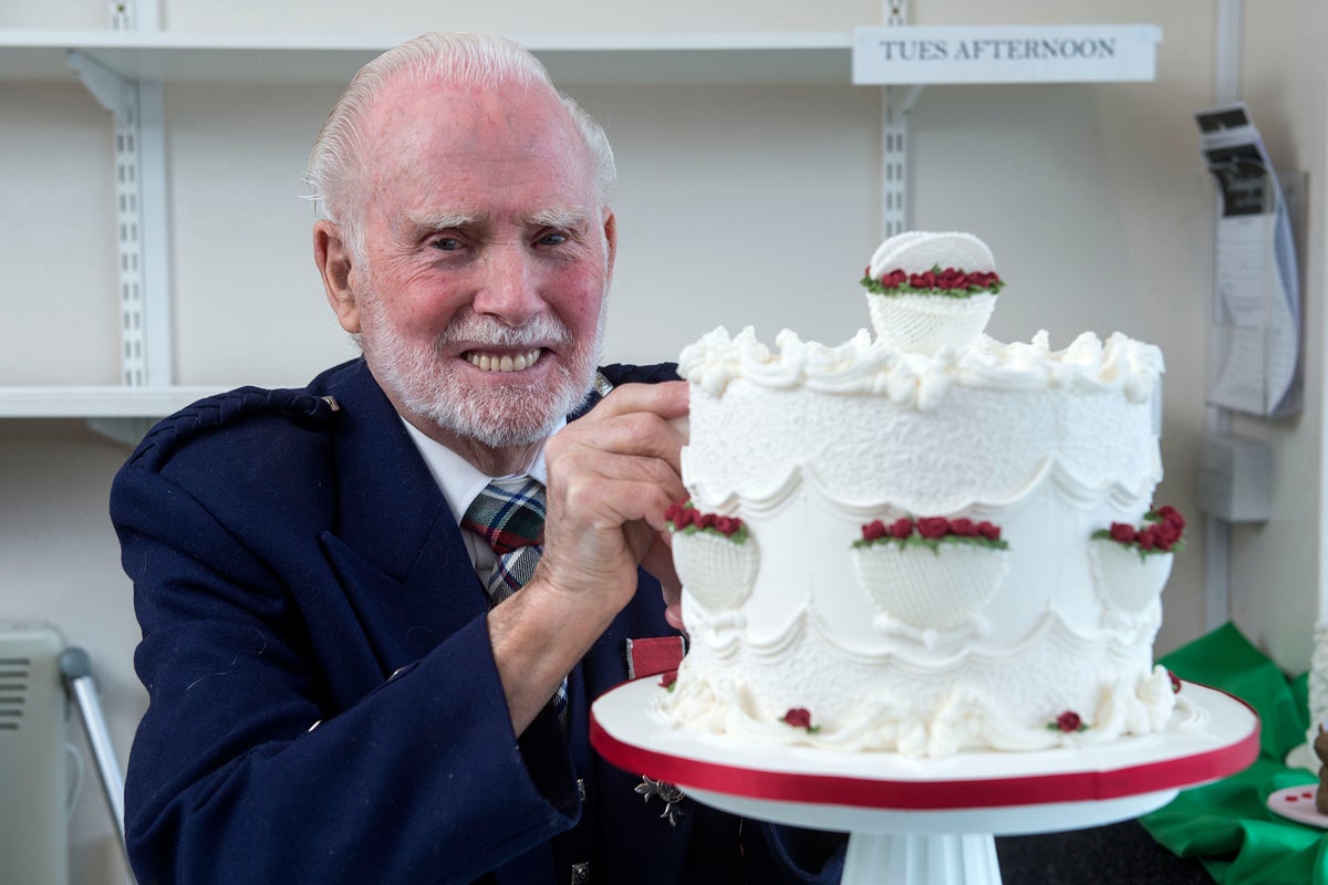 Chief royal baker who made Charles and Diana’s wedding cake buried with piping bag in hand