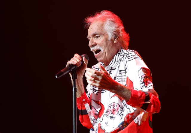 <p>Joe Bonsall has died at the age of 76 from complications with Amyotrophic Lateral Sclerosis (ALS) </p>