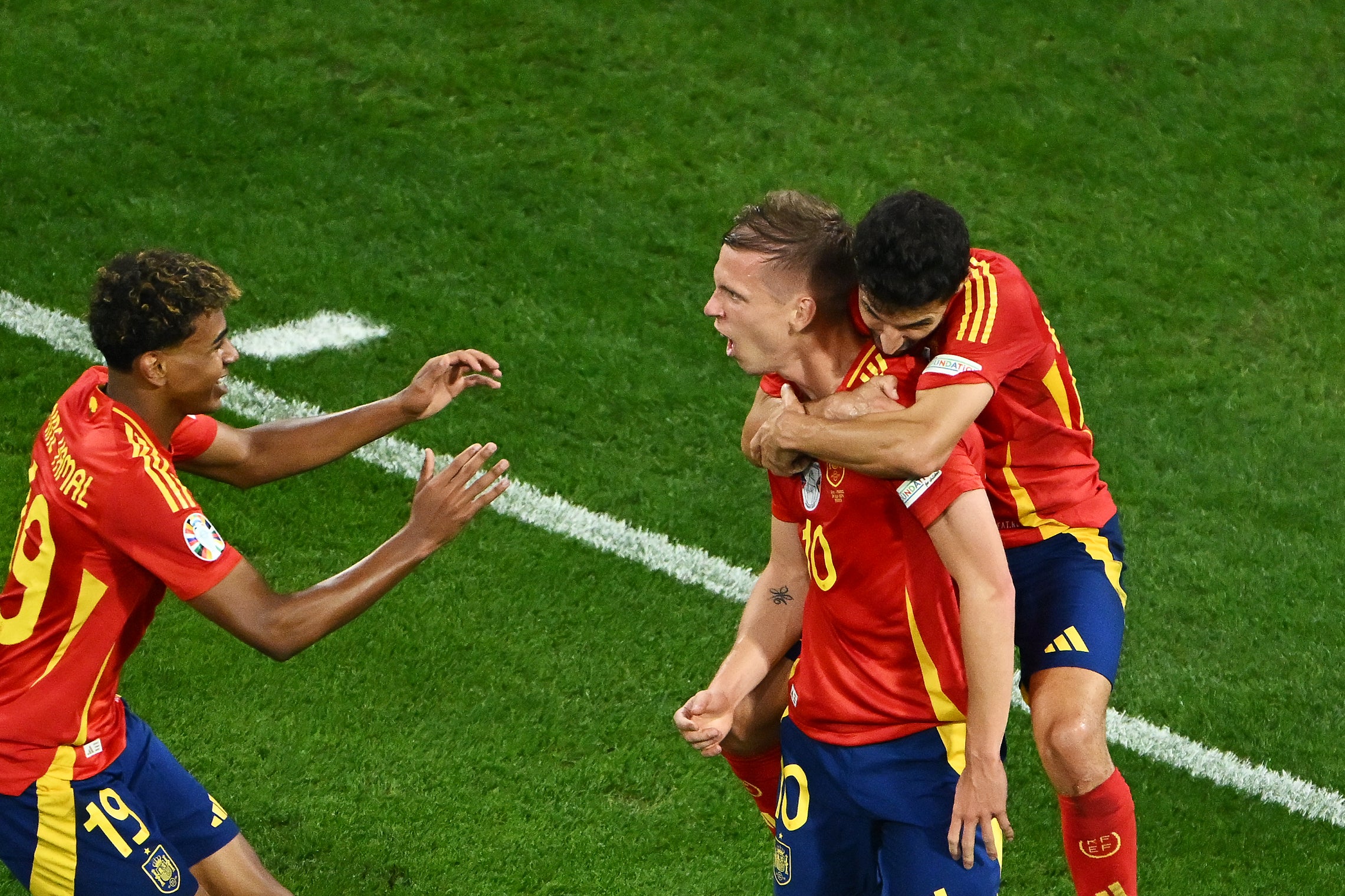 Lamine Yamal (left) and Dani Olmo (centre) scored crucial goals