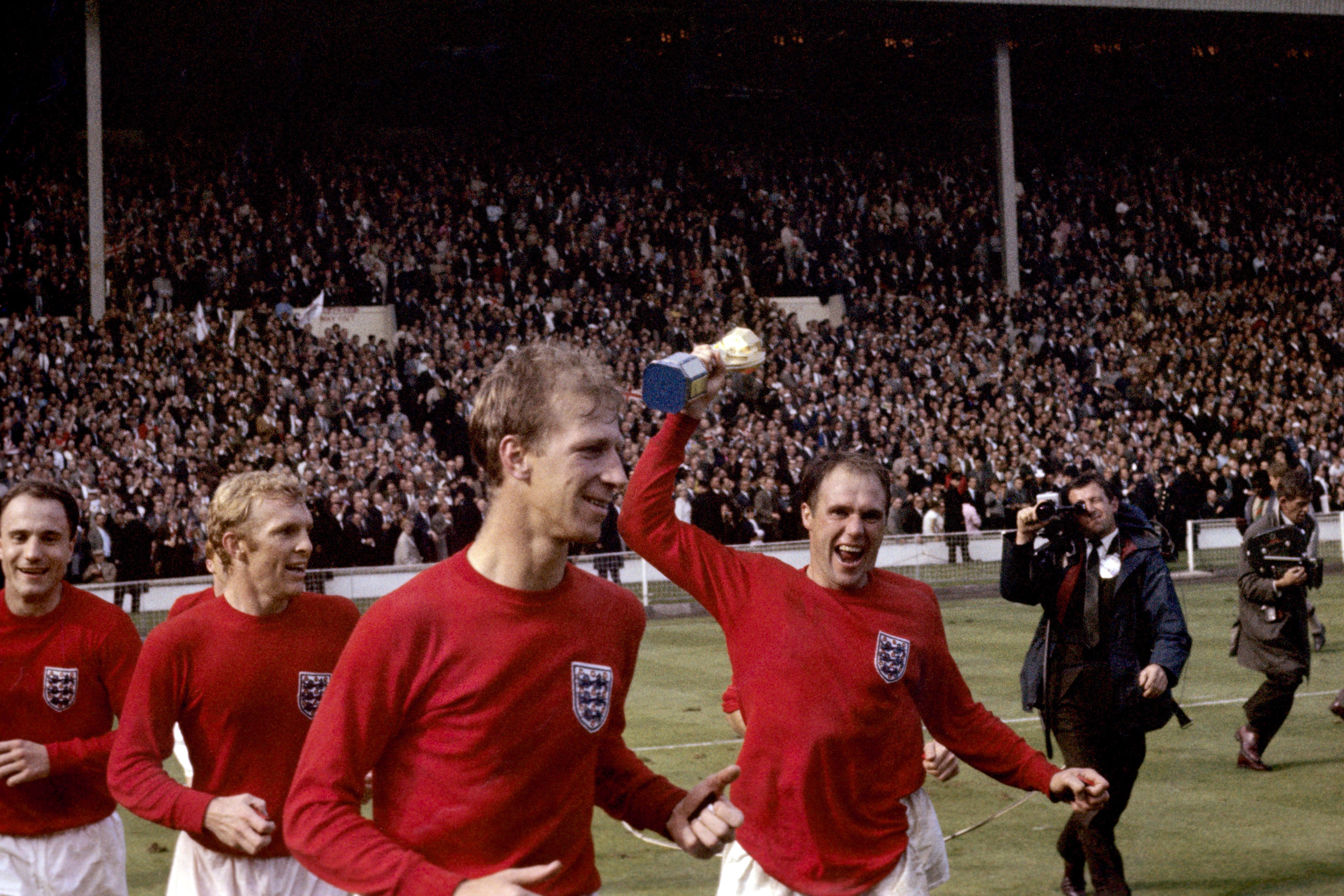 Ray Wilson, right, had won the 1966 FA Cup with Everton (PA)