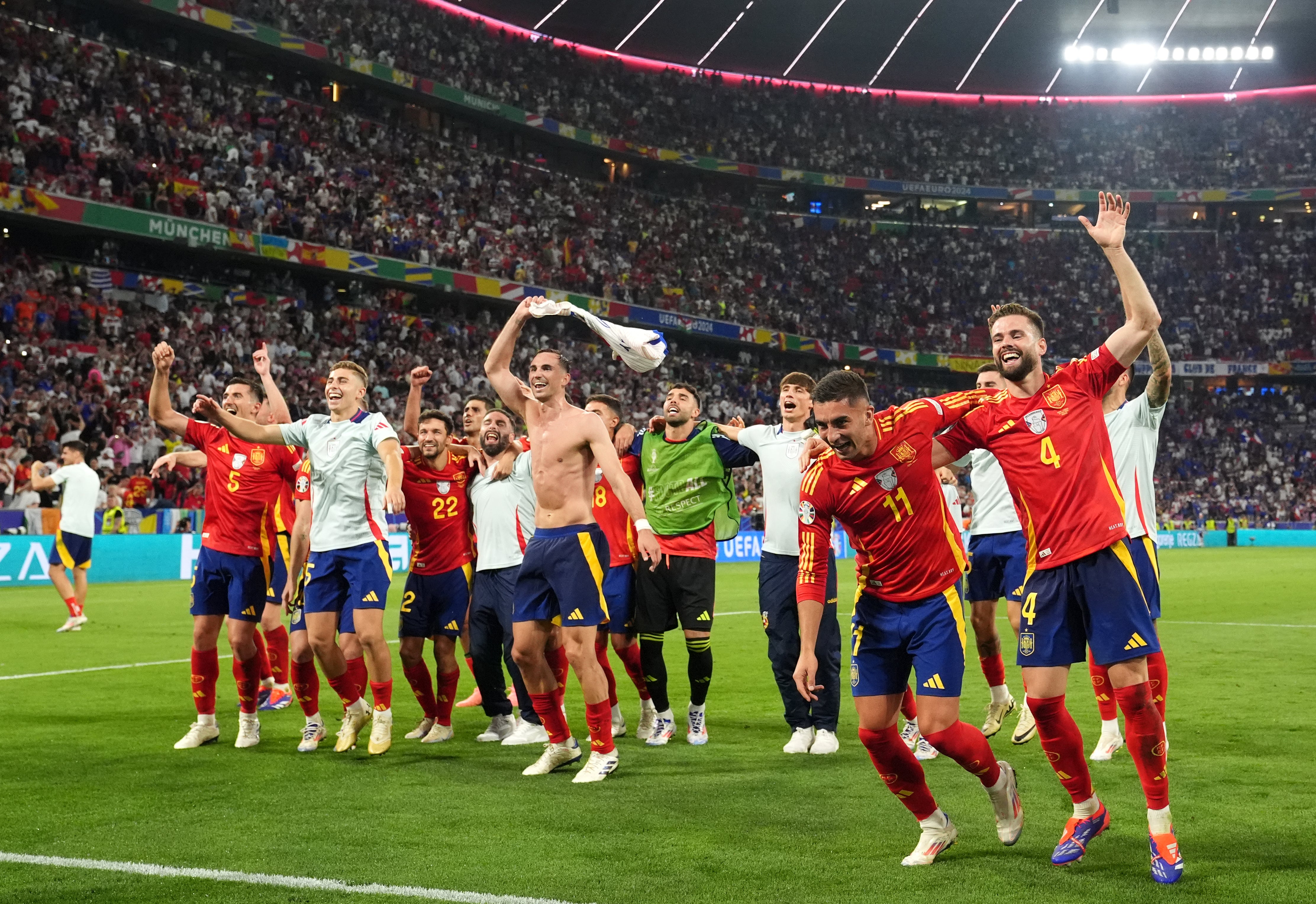 Spain celebrate reaching the Euro 2024 final after beating France (Bradley Collyer/PA)