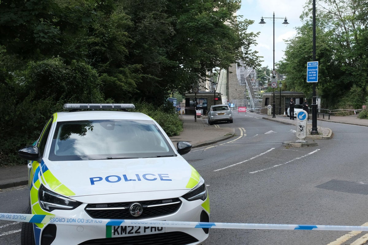Manhunt after ‘human remains’ found in suitcases at Clifton Suspension Bridge - latest updates