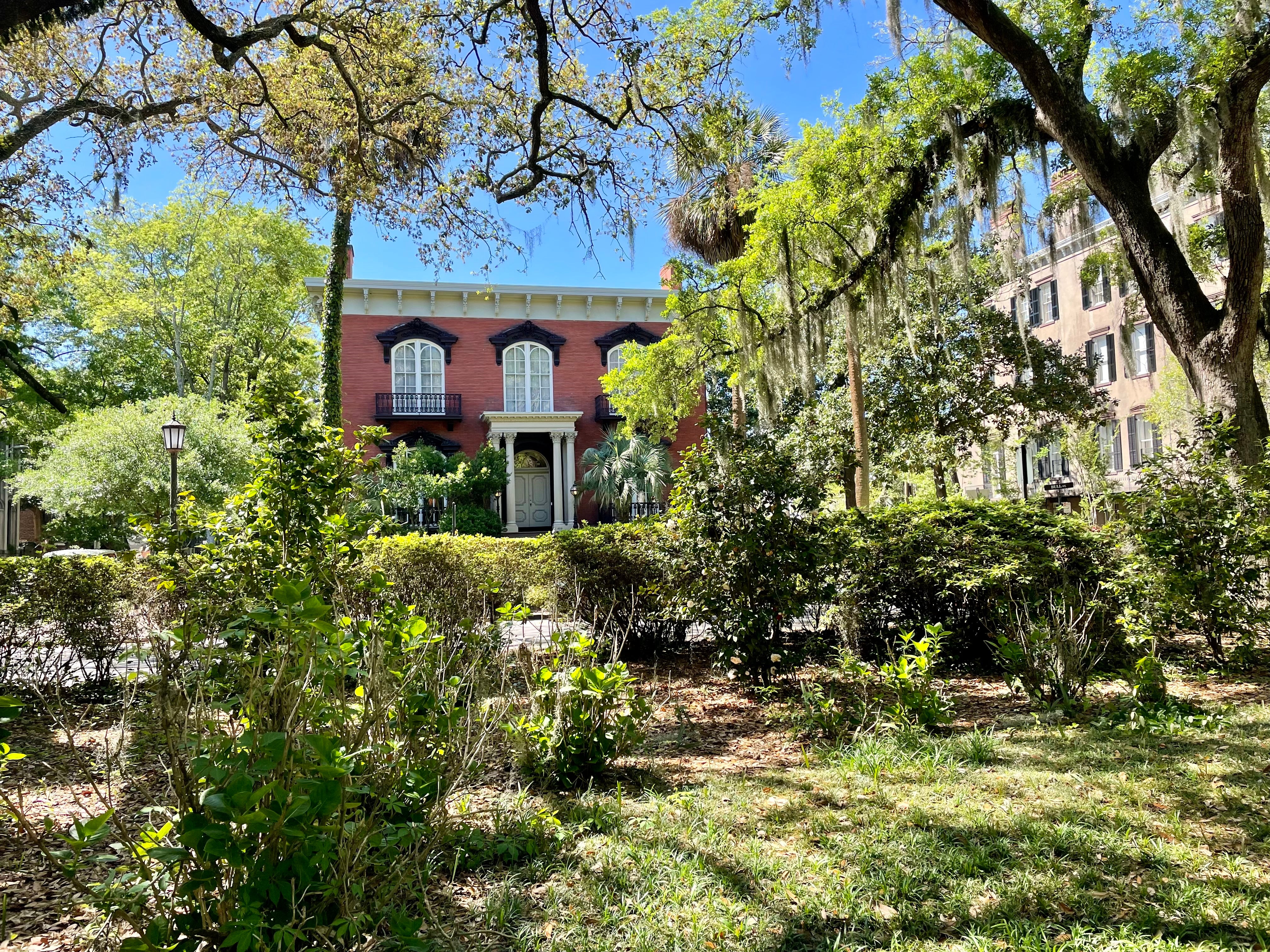 You could easily while away a day strolling through Savannah’s pretty squares