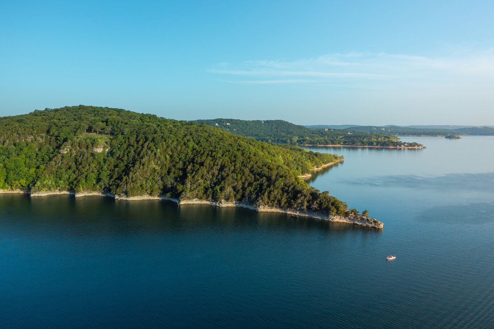Table Rock Lake is the perfect spot for boating, fishing and water sports