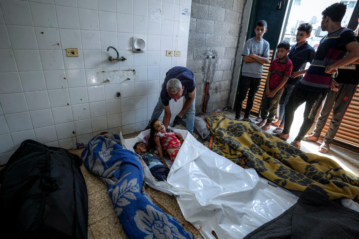 An Israeli attack on southern Gaza Strip leaves 71 dead, the Health Ministry in Gaza says