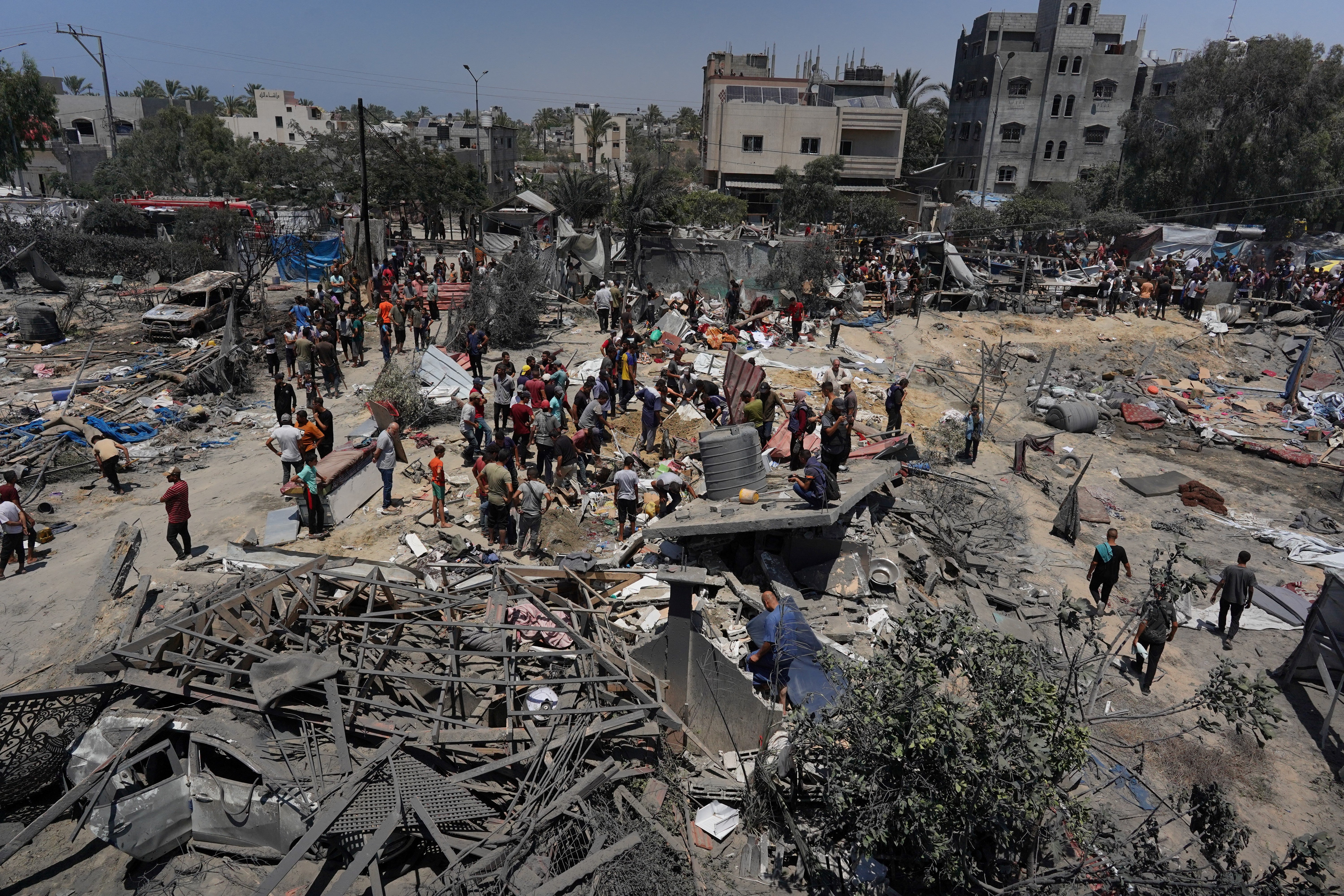 Gaza's Health Ministry said at least 289 other people were injured in the attack.