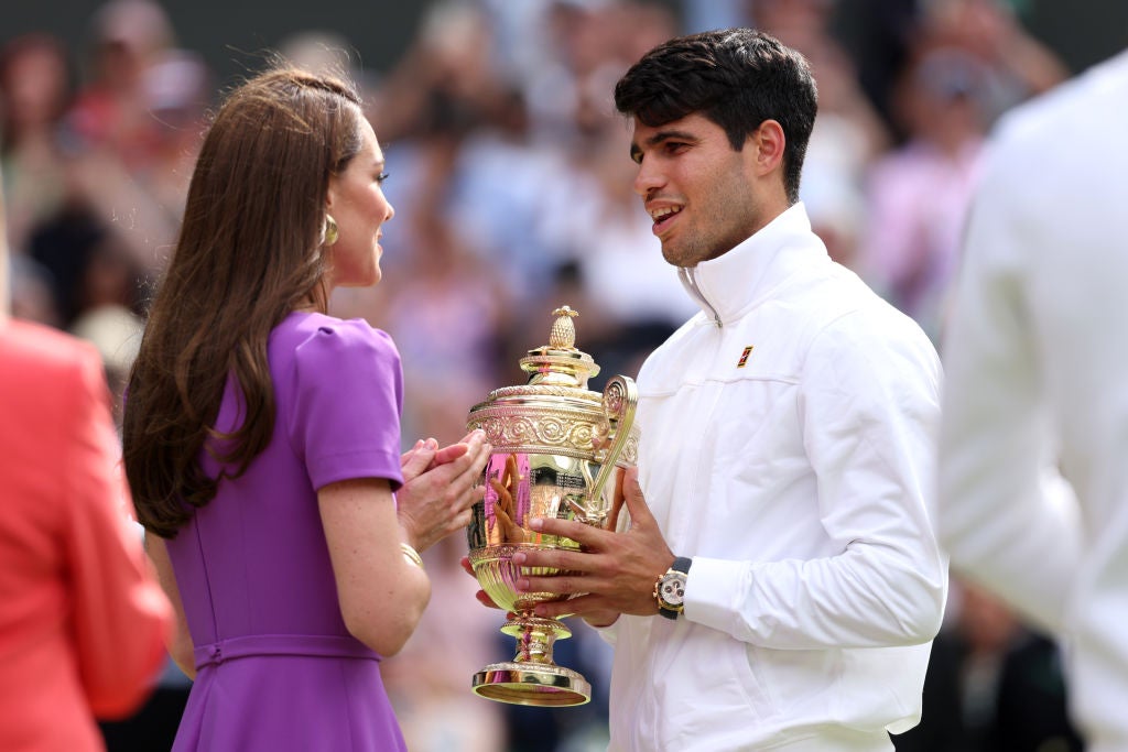 Alcaraz receives the Wimbledon trophy from the Princess of Wales