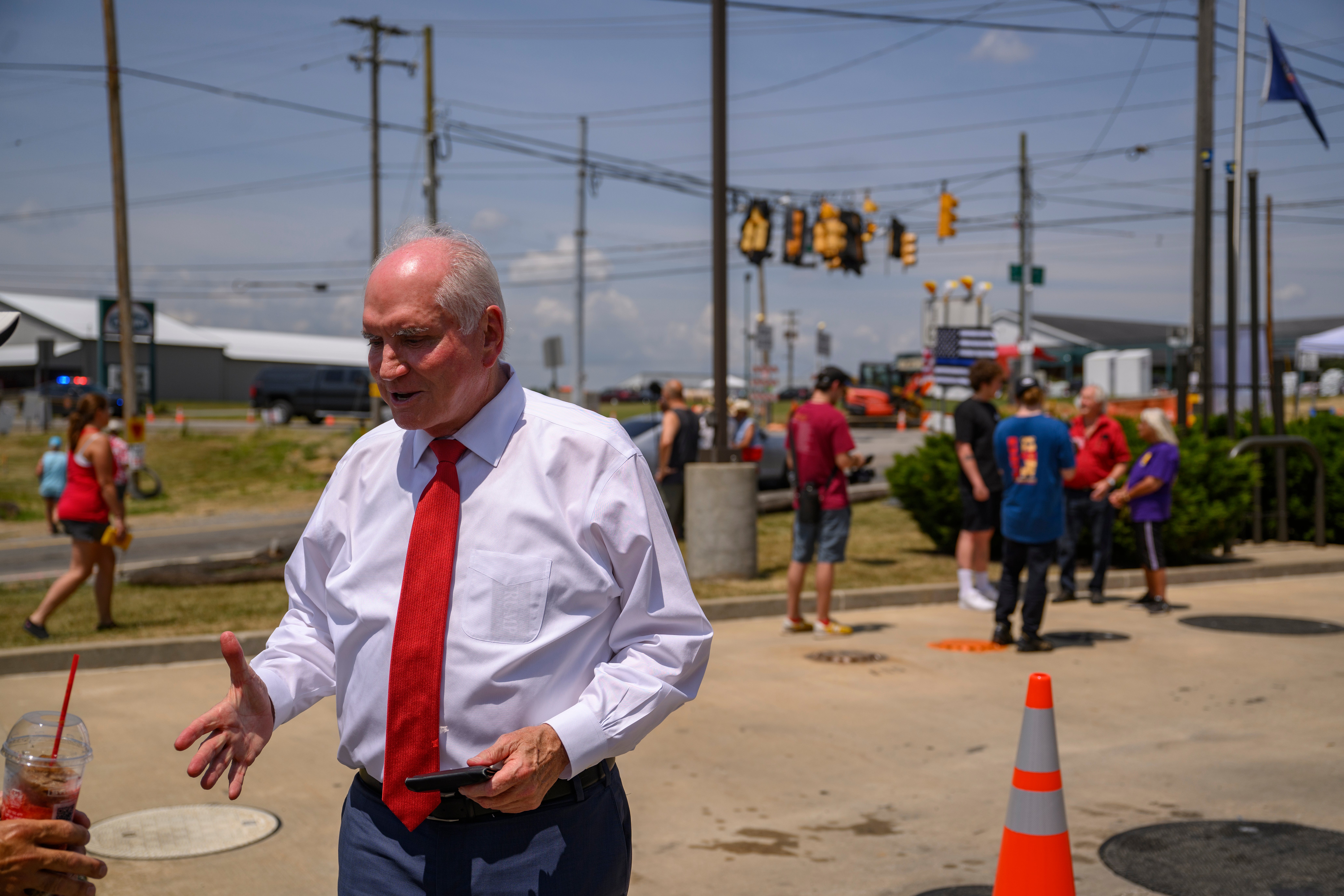 Kelly speaks to Trump supporters outside of venue after the assassination attempt on the former president at a campaign rally.