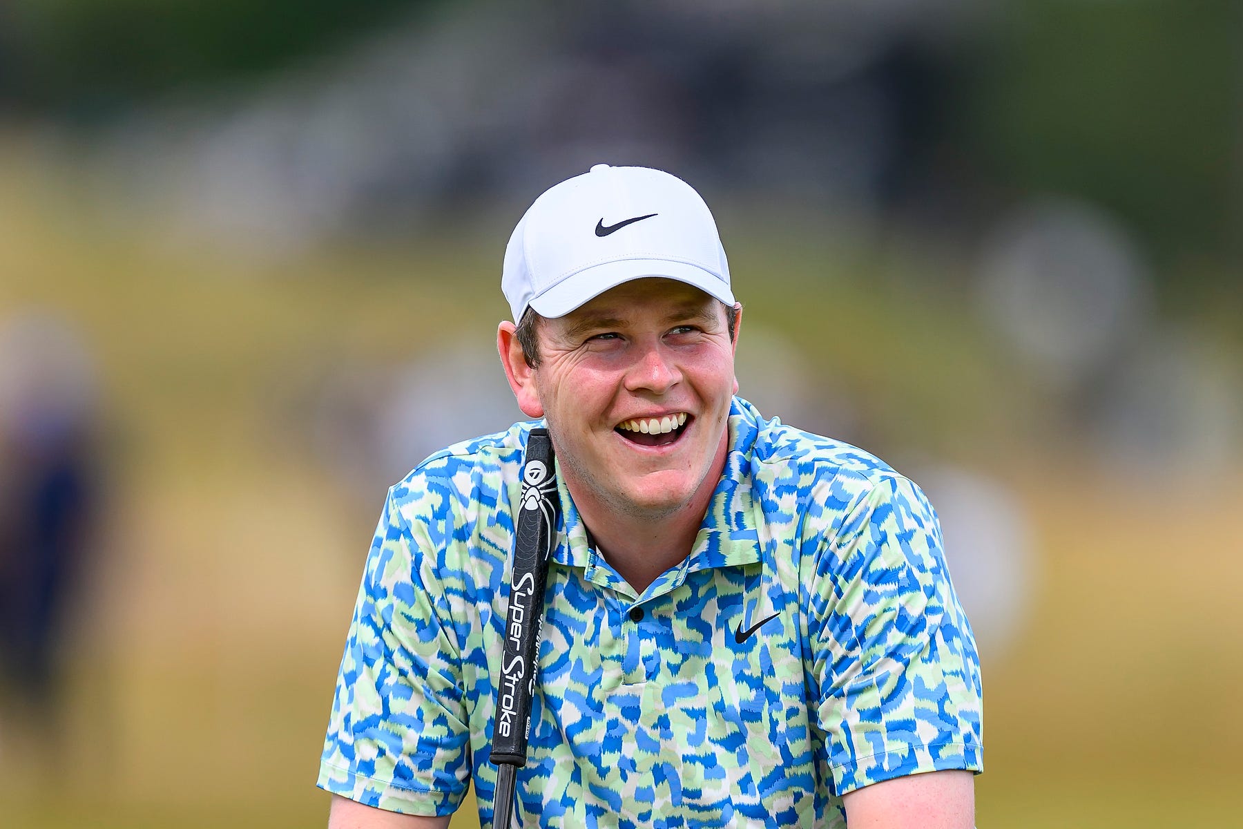 Bob MacIntyre celebrates with the Scottish Open trophy