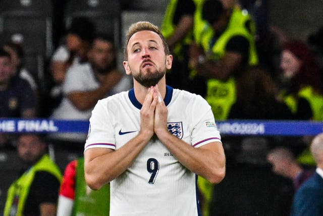 <p>England’s forward Harry Kane reacts after losing</p>