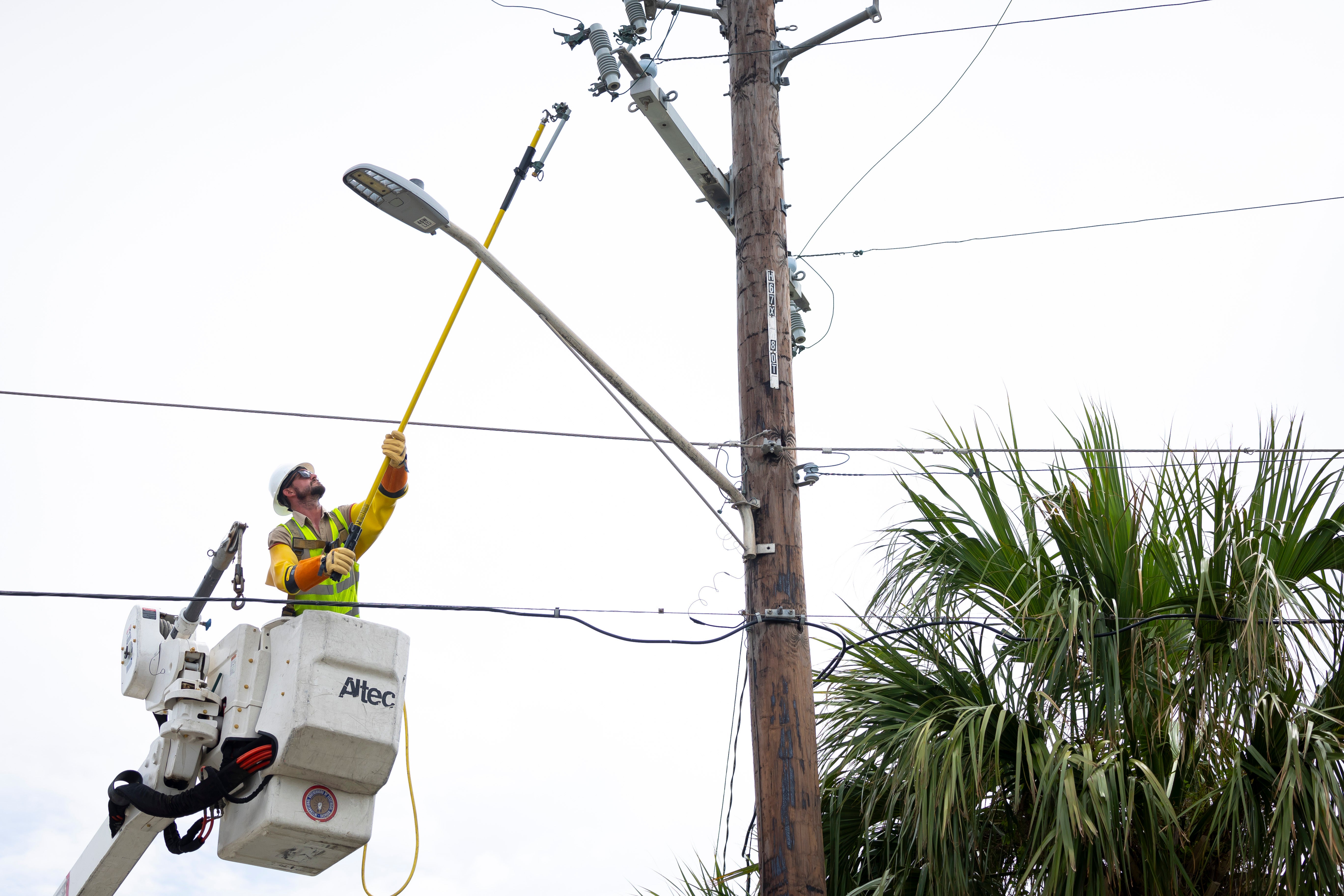 Philanthropy-Galveston-Power Outages