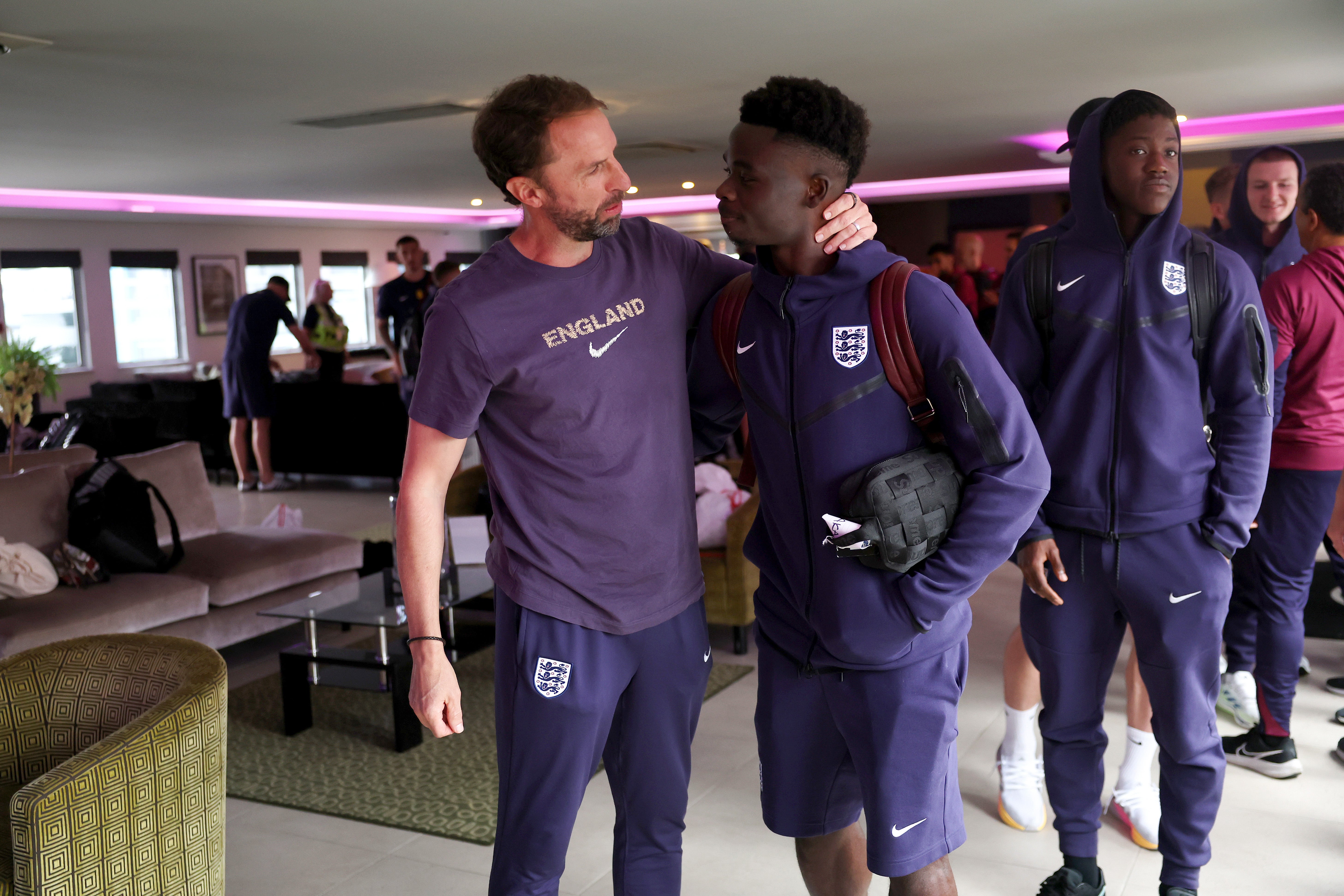 Gareth Southgate pictured with winger Bukayo Saka