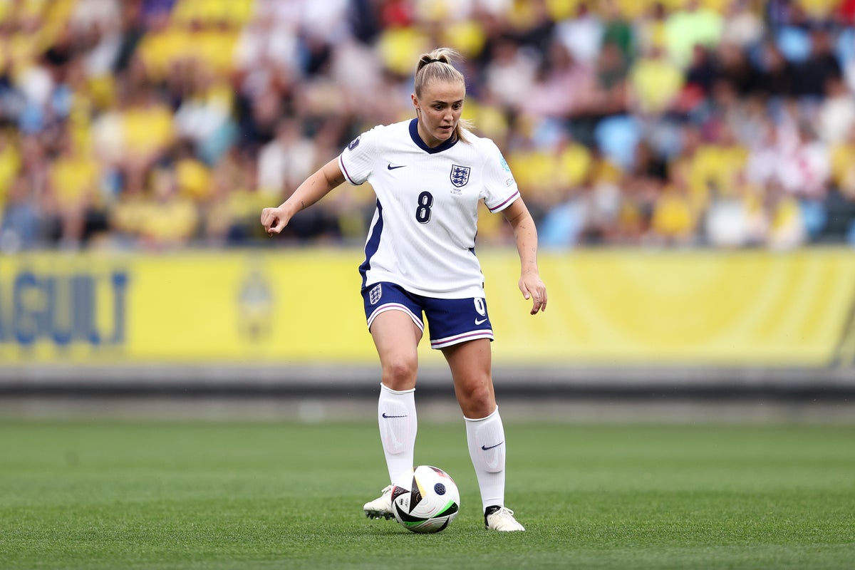 Sweden v England LIVE: Latest score and goal updates as Sarina Wiegman makes three changes