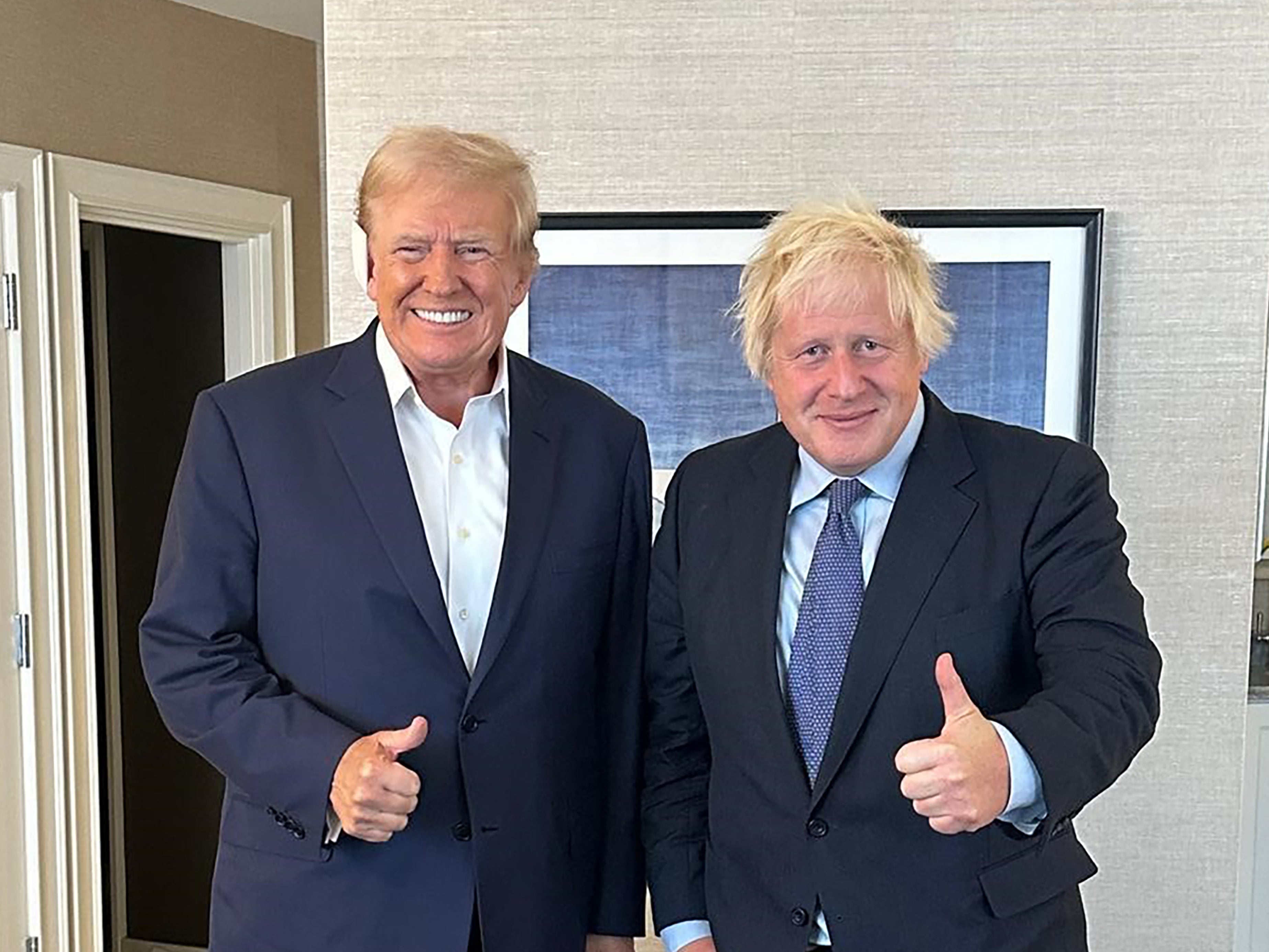 Donald Trump og Boris Johnson på den republikanske nasjonale konferansen i Milwaukee, Wisconsin