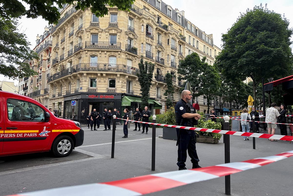 Police hunt driver after car ploughs into Paris restaurant – one dead and six injured