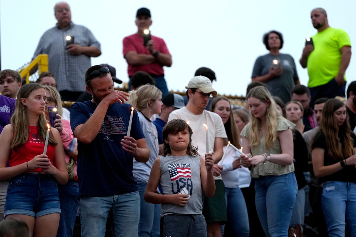 Watch Memorial held for Trump rally shooting victim Corey Comperatore