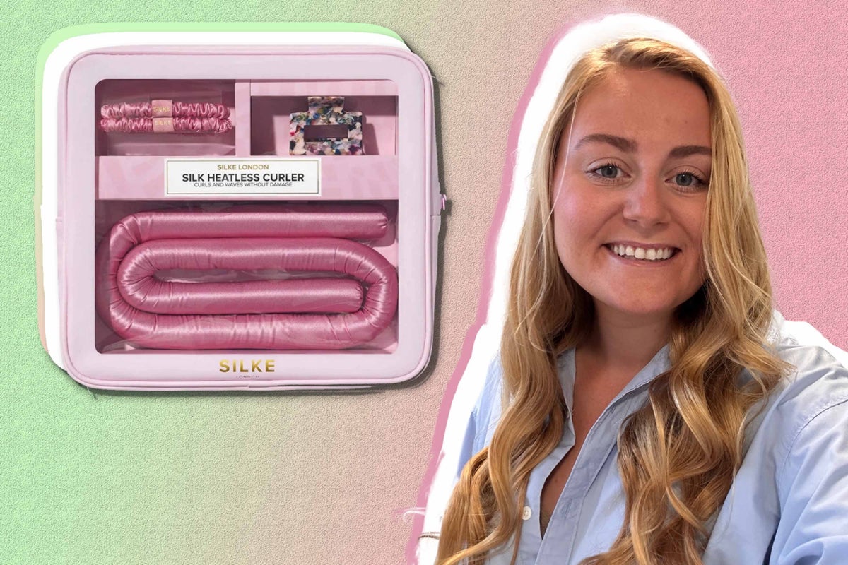 This heatless curler kit is the key to low maintenance wavy hair
