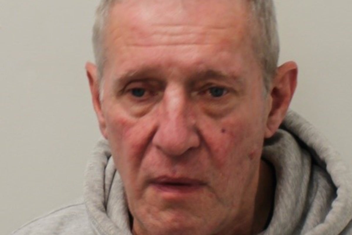 Search underway as prisoner at Wormwood Scrubs escapes