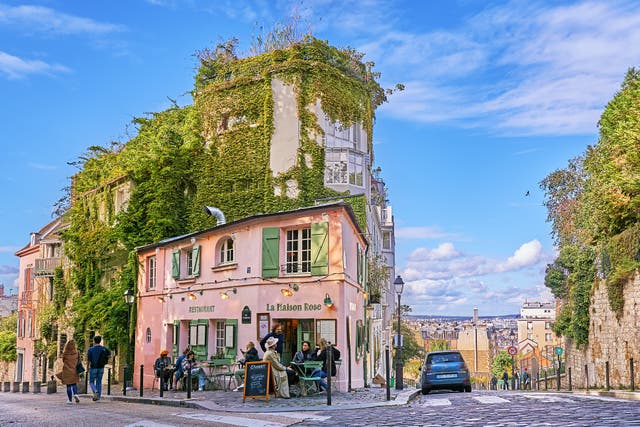 <p>The Rue des Saules in Montmartre is picture-perfect Paris</p>