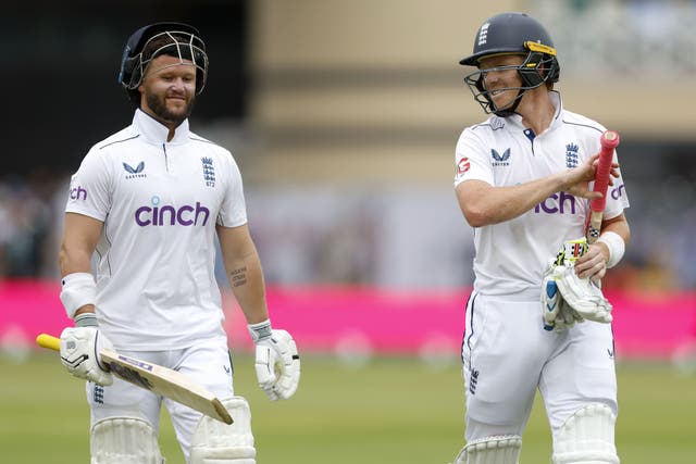 Ben Duckett and Ollie Pope put on another century stand (Nigel French/PA)
