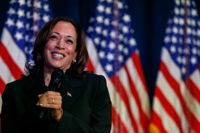 <p>Kamala Harris habría reducido su elección para vicepresidente a dos candidatos </p>
