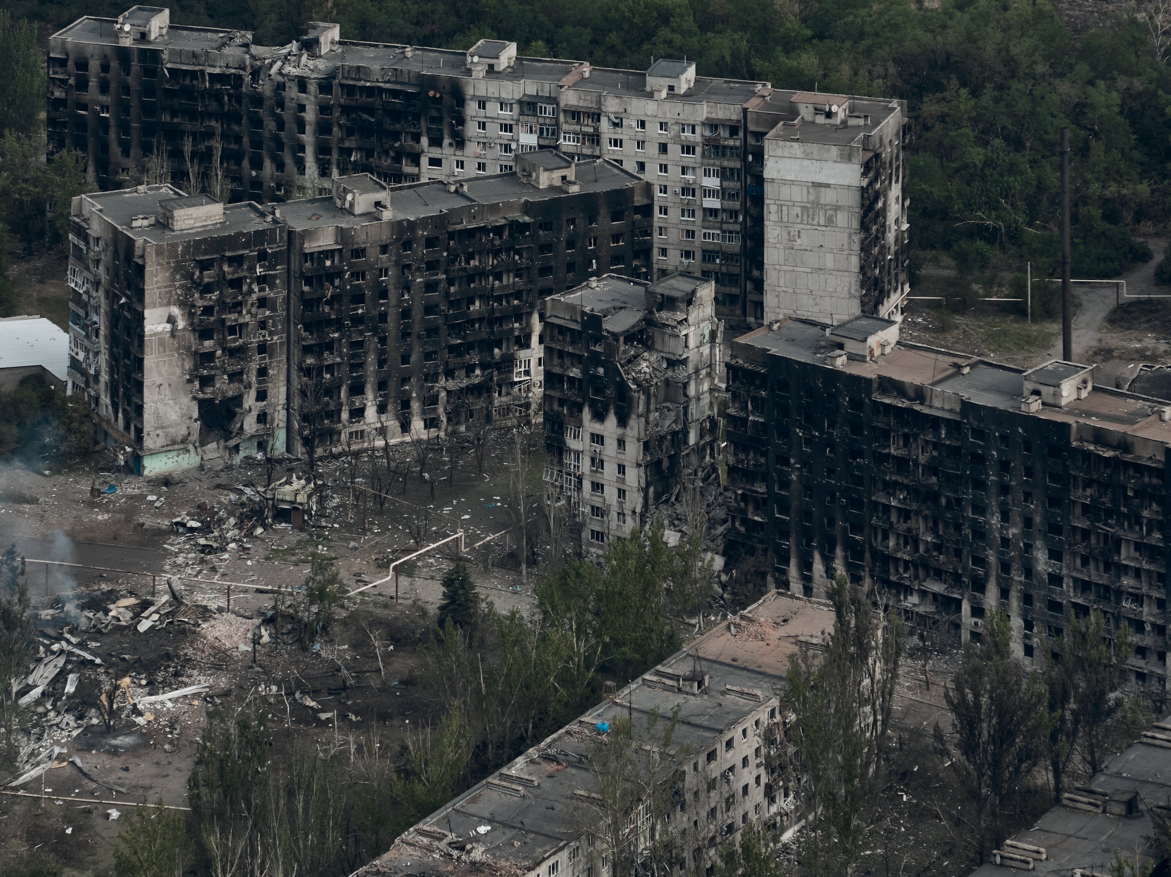 Whole swathes of high rise buildings in Tortesk have been burnt and destroyed