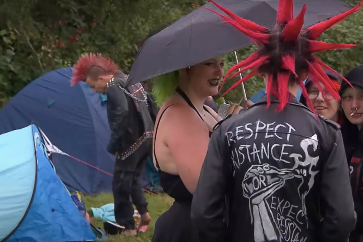 German punks ‘invade’ elite holiday island for third year in a row to protest fascism and racism