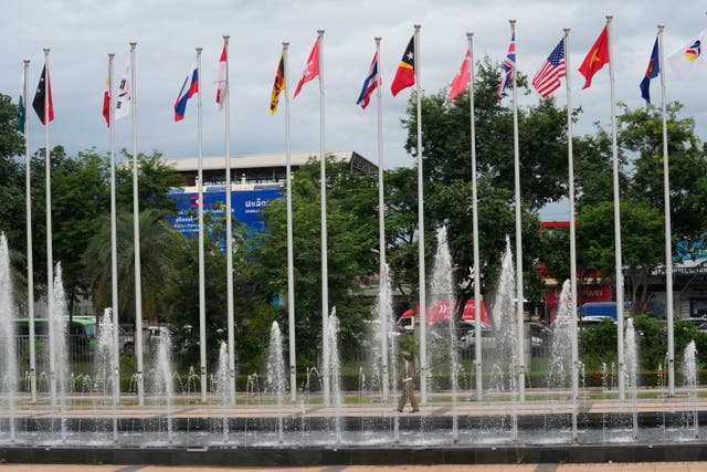 Laos ASEAN