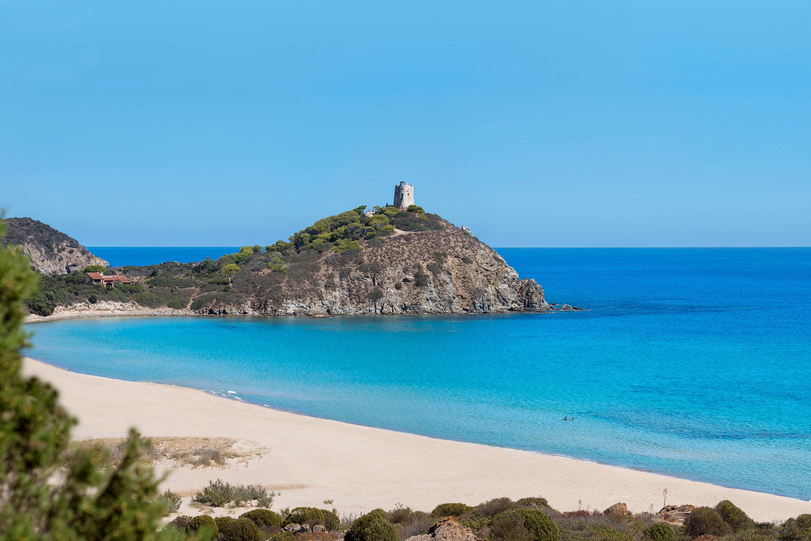 Hot sand on toes: the immaculate Monte Cogoni beach