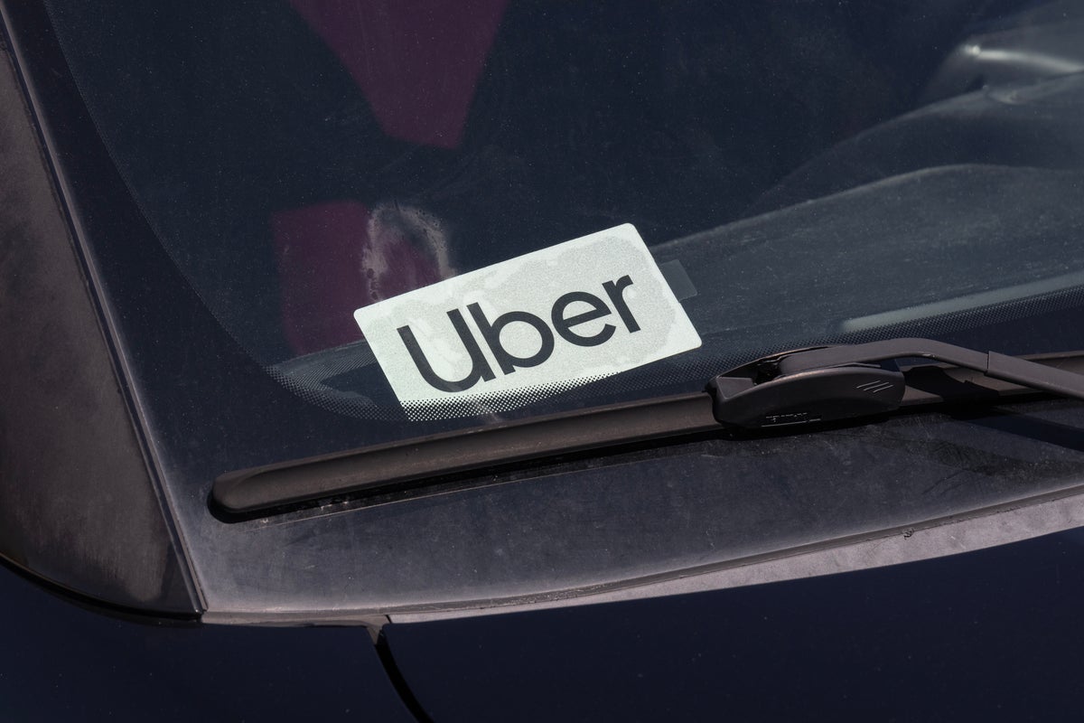 Uber drivers stage 24-hour strike in cities across the UK