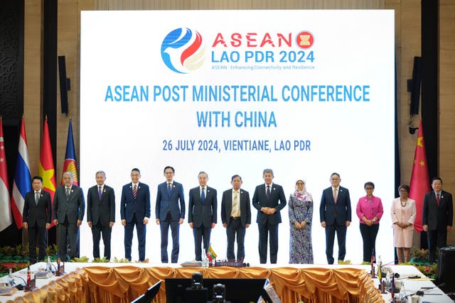 Laos ASEAN