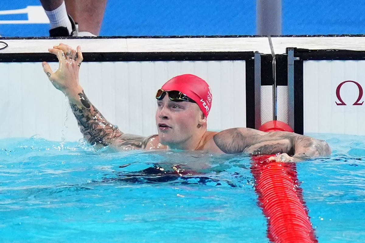 Adam Peaty Wins Silver in 100m Breaststroke