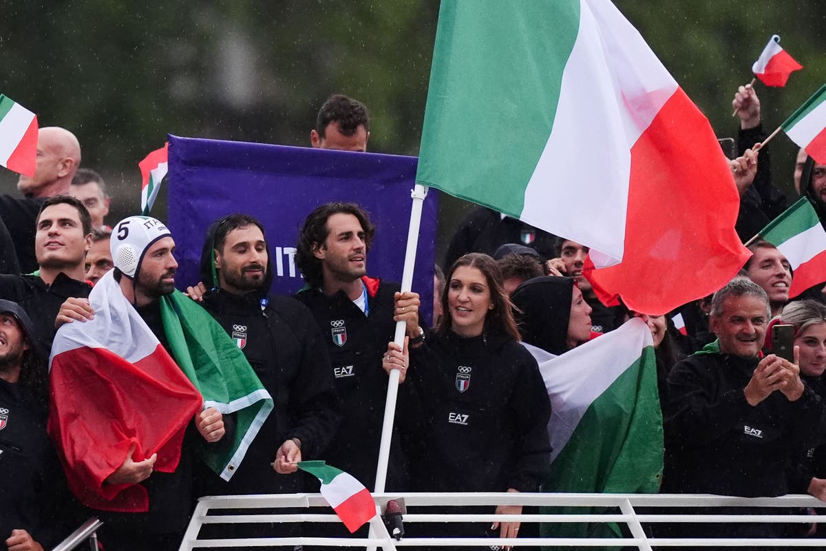 Gianmarco Tamberi says sorry to his wife for losing wedding ring in the Seine Gianmarco Tamberi says sorry to his wife for losing wedding ring in the Seine