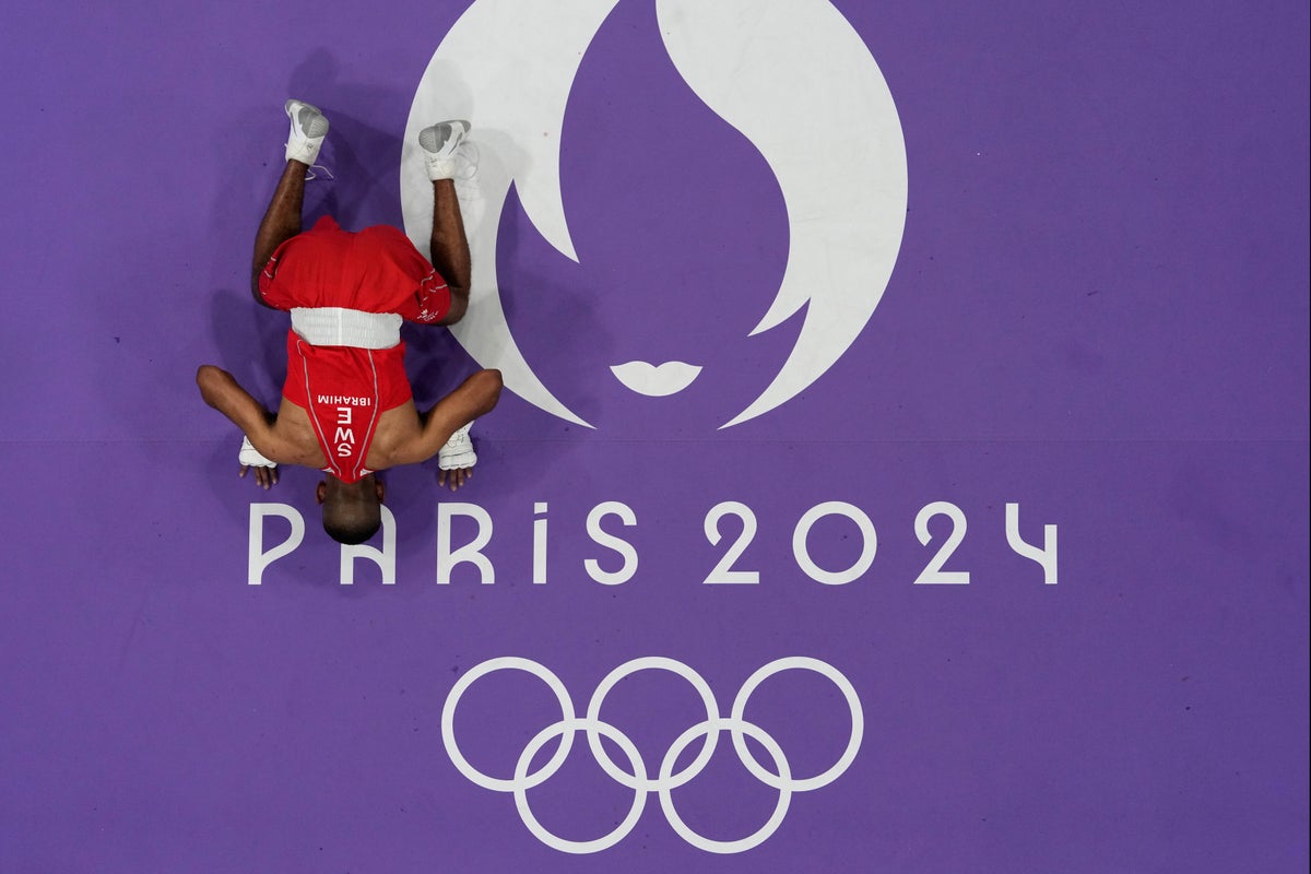 AP PHOTOS: The stars are out at the Paris Olympics. Here's a look at Day 2