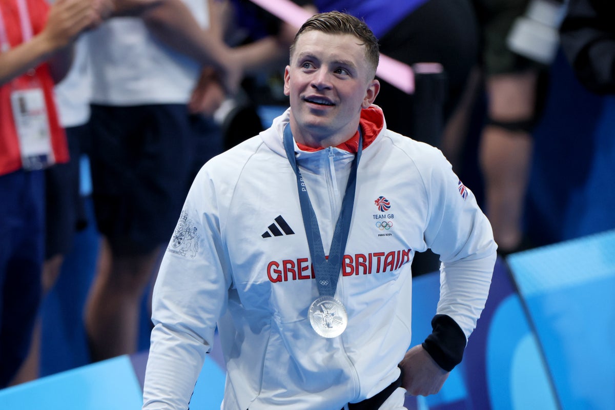 Adam Peaty misses out on historic treble in nail-biting finish