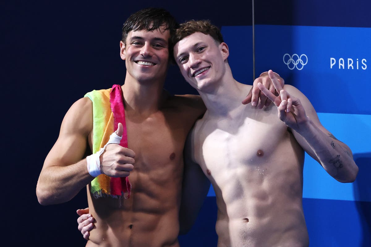 Tom Daley wins silver