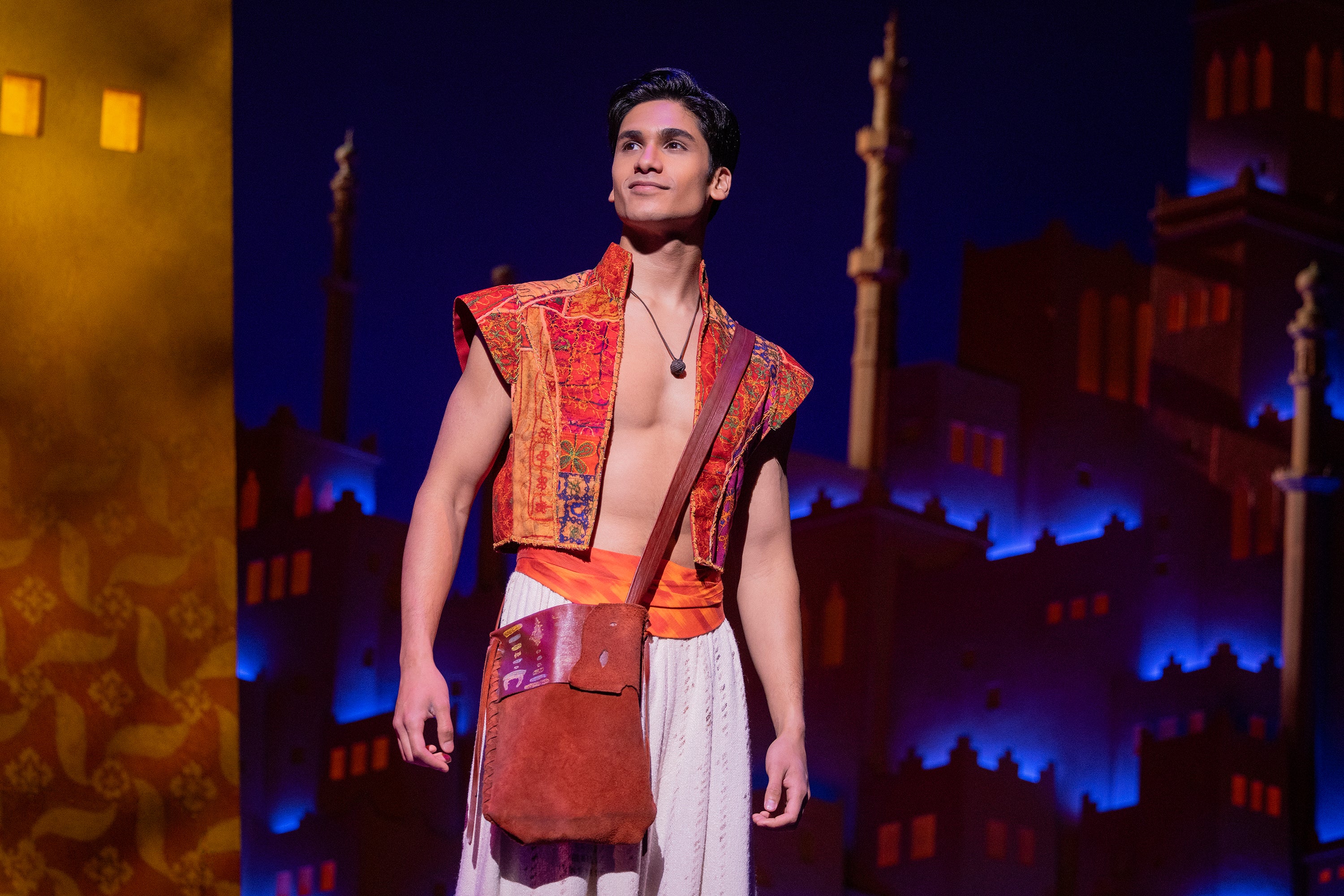 Theater-Aladdin Leads
