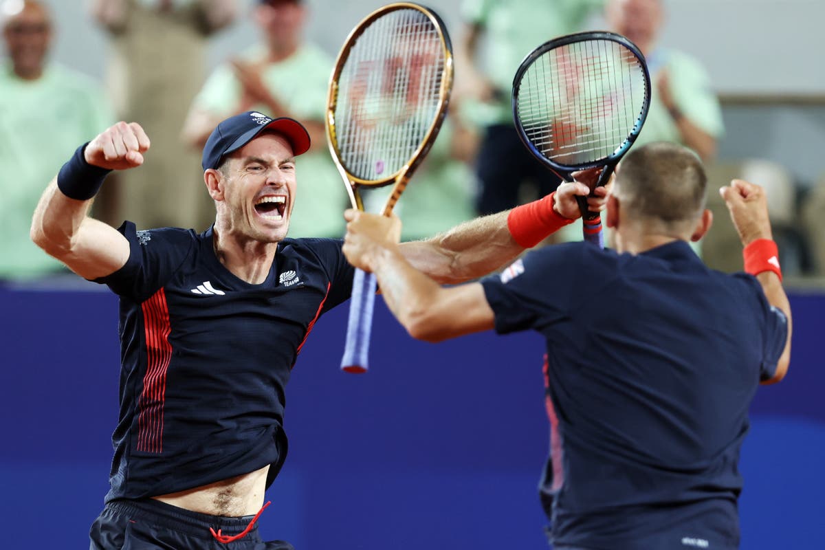 Andy Murray summons survivor spirit once again to extend Olympics dream