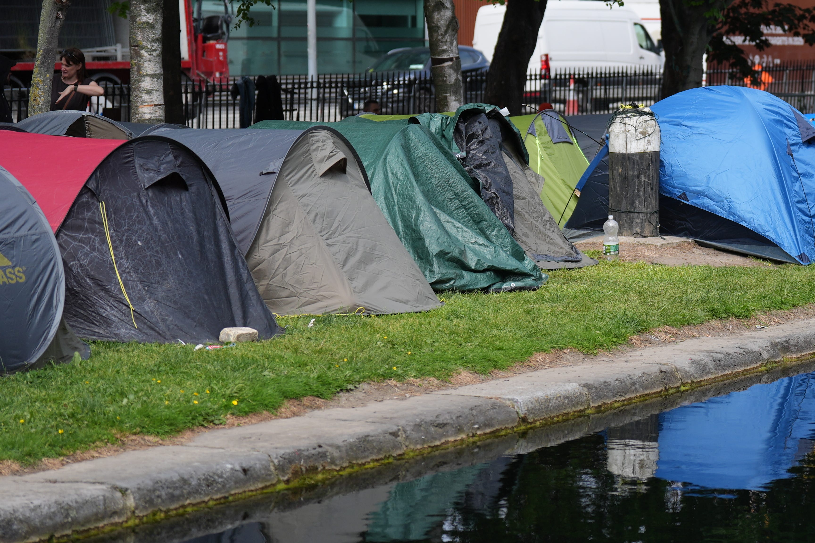 The State’s failure to provide for the needs of homeless asylum seekers is a breach of their fundamental rights, the High Court in Dublin has ruled (PA)