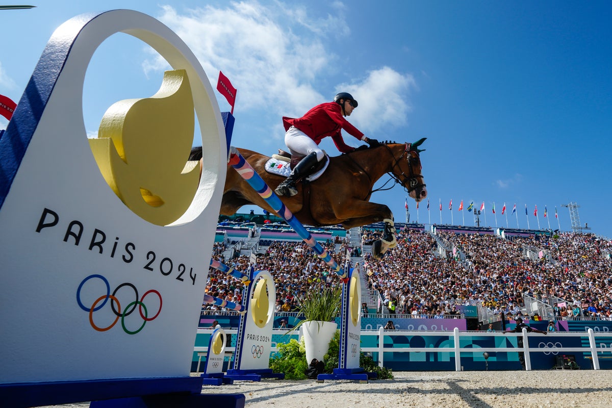 AP PHOTOS: Olympic highlights from Day 6 of the Paris Games