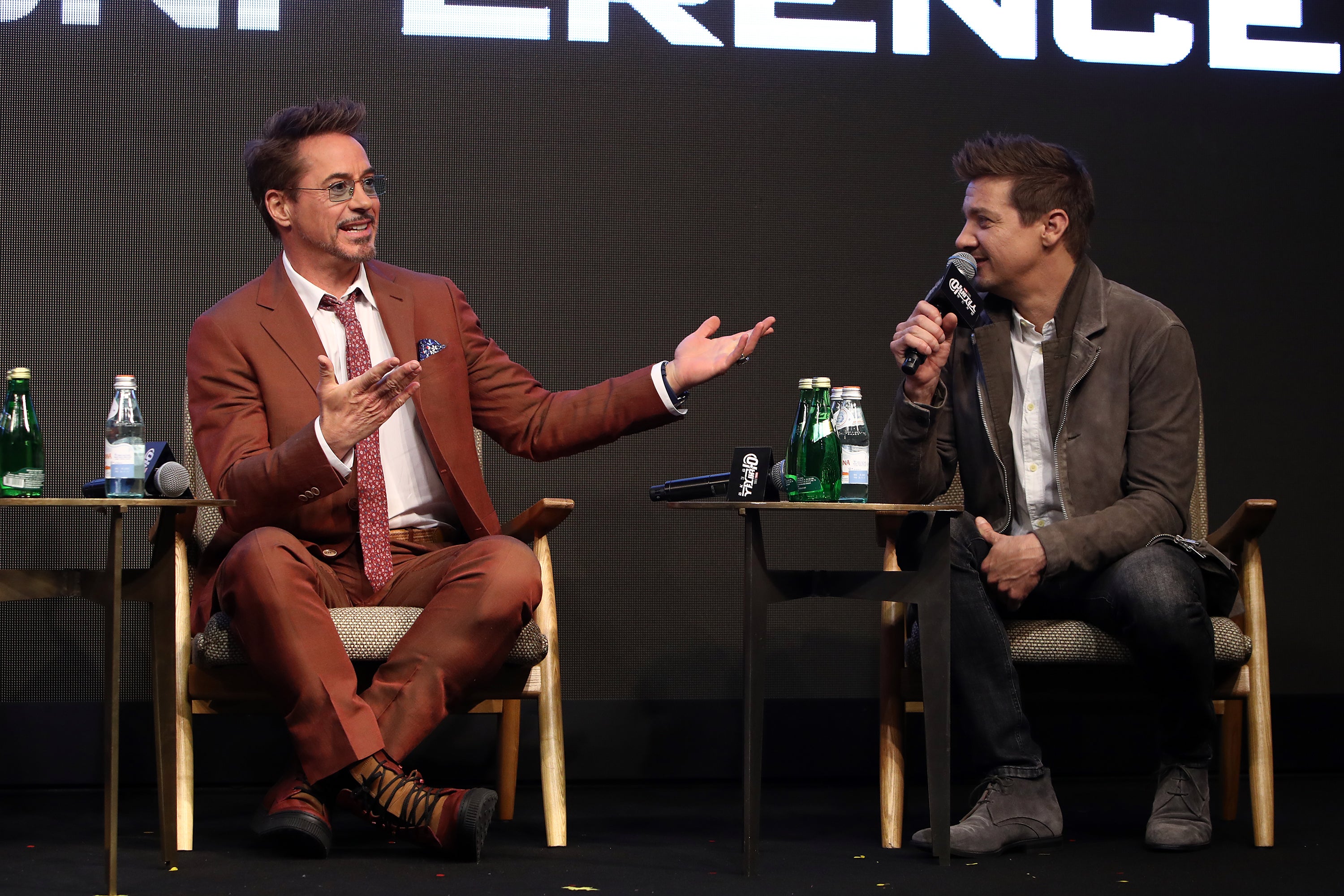 Robert Downey Jr and Jeremy Renner at the ‘Endgame’ premiere in South Korea