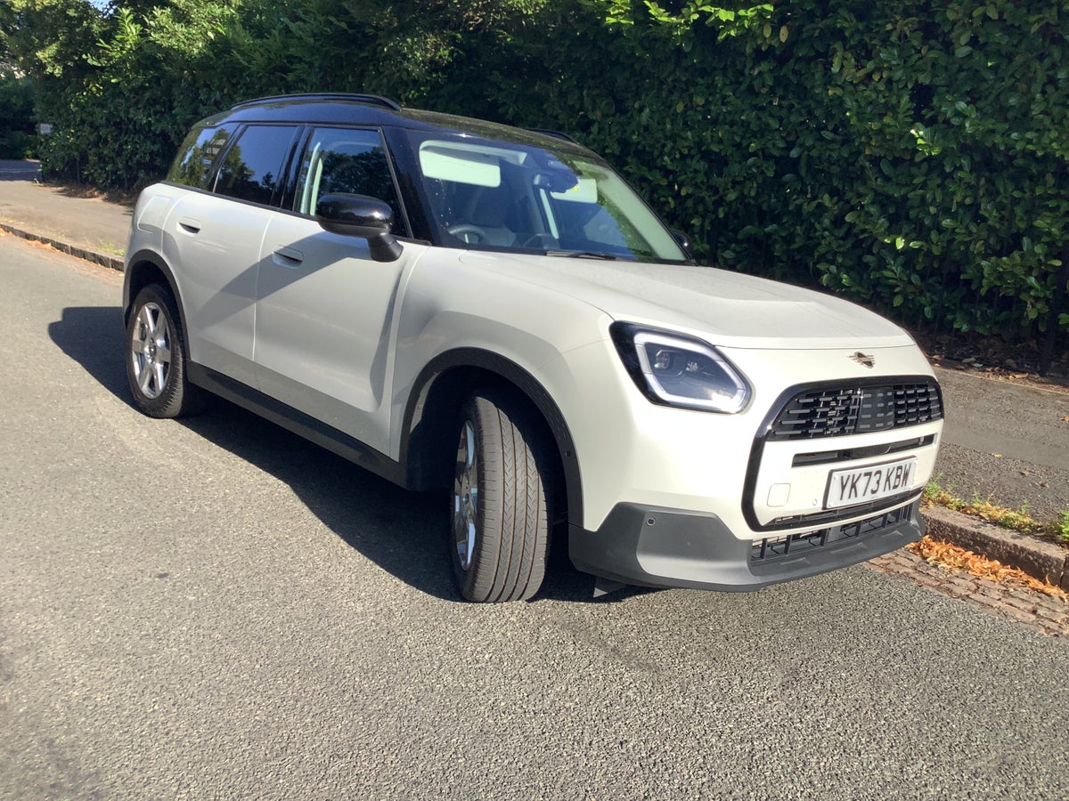 Biggie small: Mini Countryman C