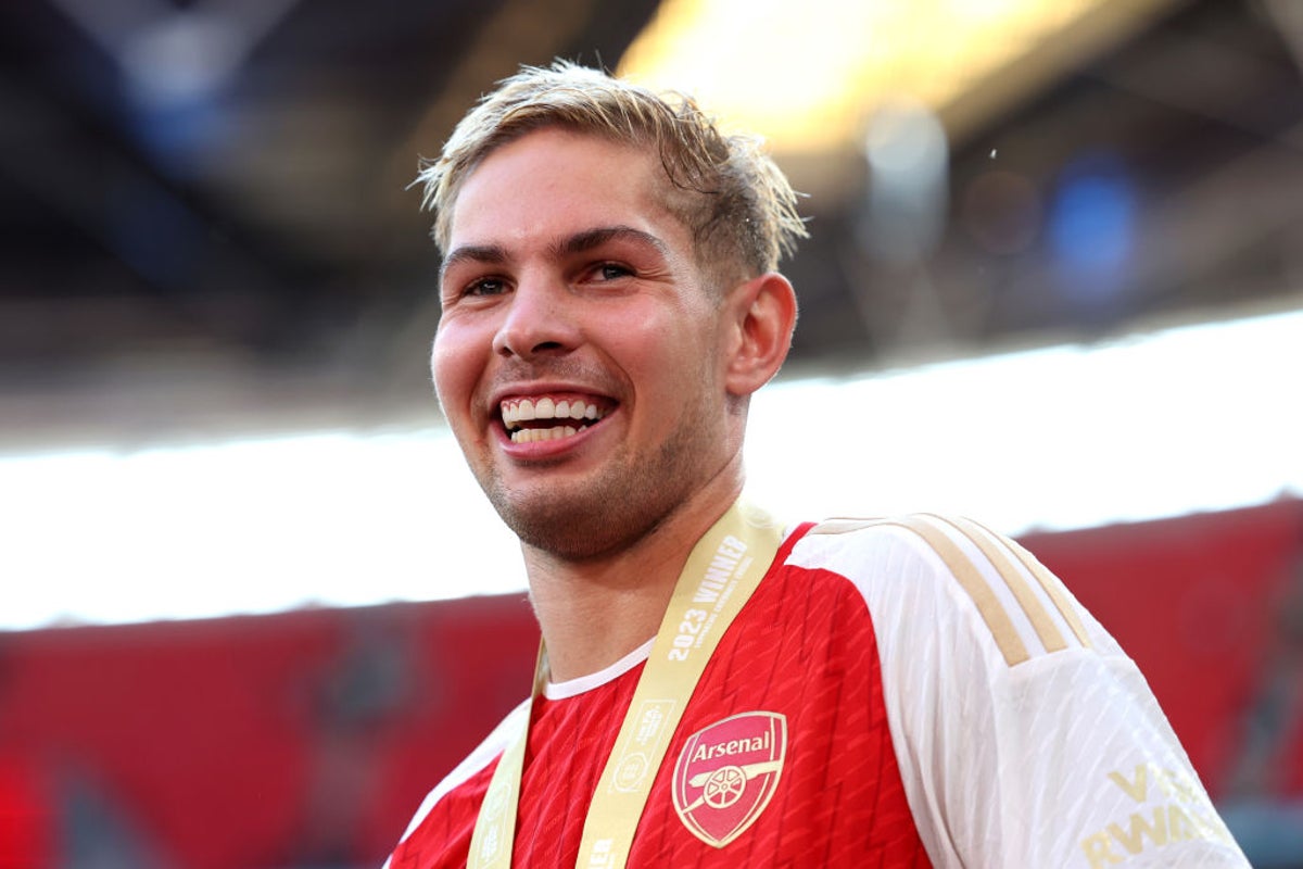 Fulham announce signing of Emile Smith Rowe for club record fee