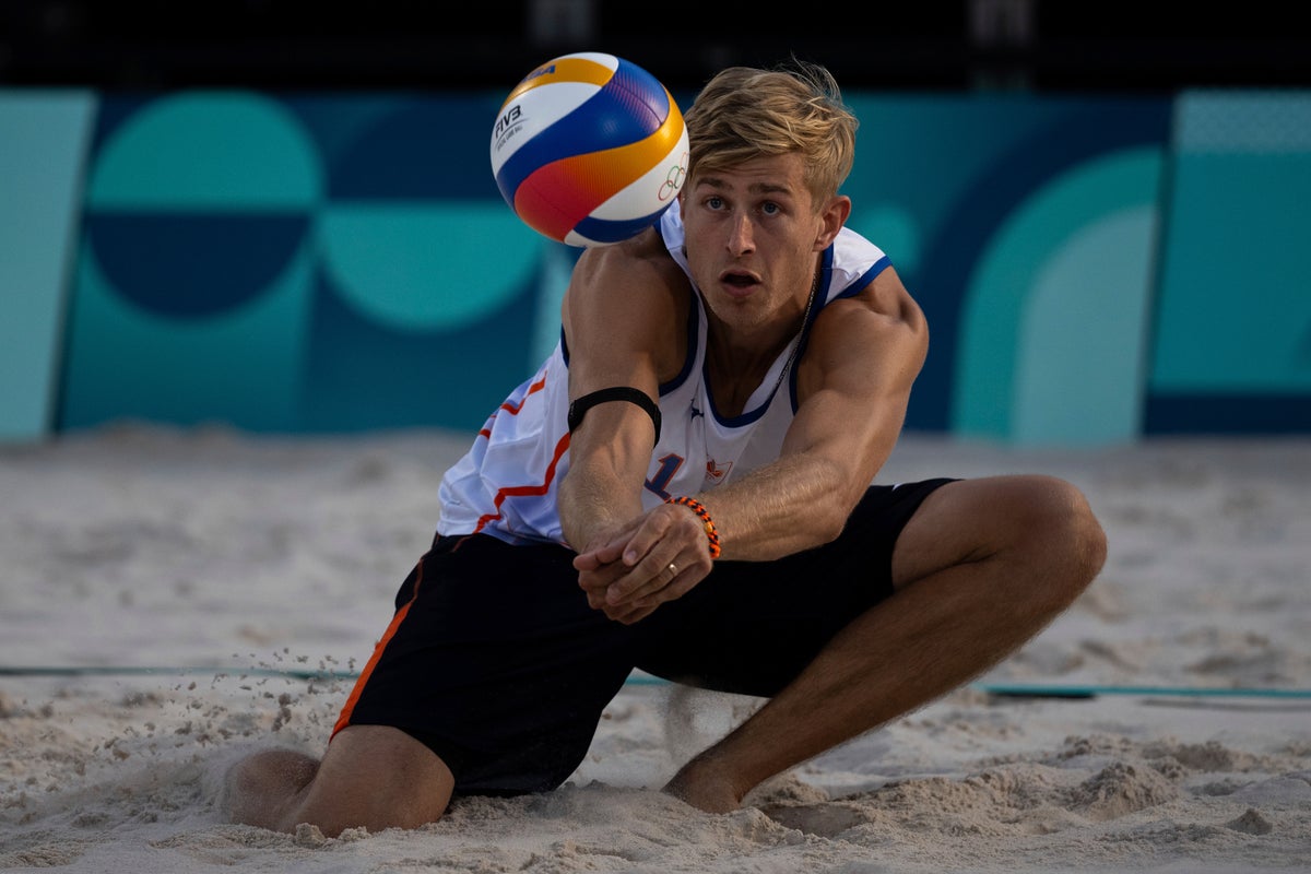 Dutch team with player convicted of rape qualifies for Olympic beach volleyball knockout round
